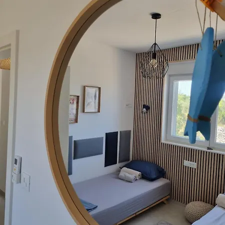 Apartment With A View And Heated Pool In Croatia *