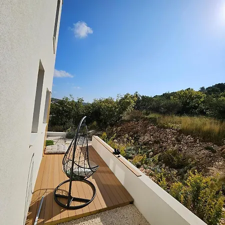 With A View And Heated Pool In Croatia * Murter