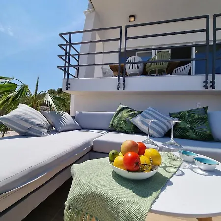 With A View And Heated Pool In Croatia Apartment Murter